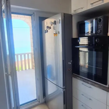 Nada, A6 , Glavica Appartement *
